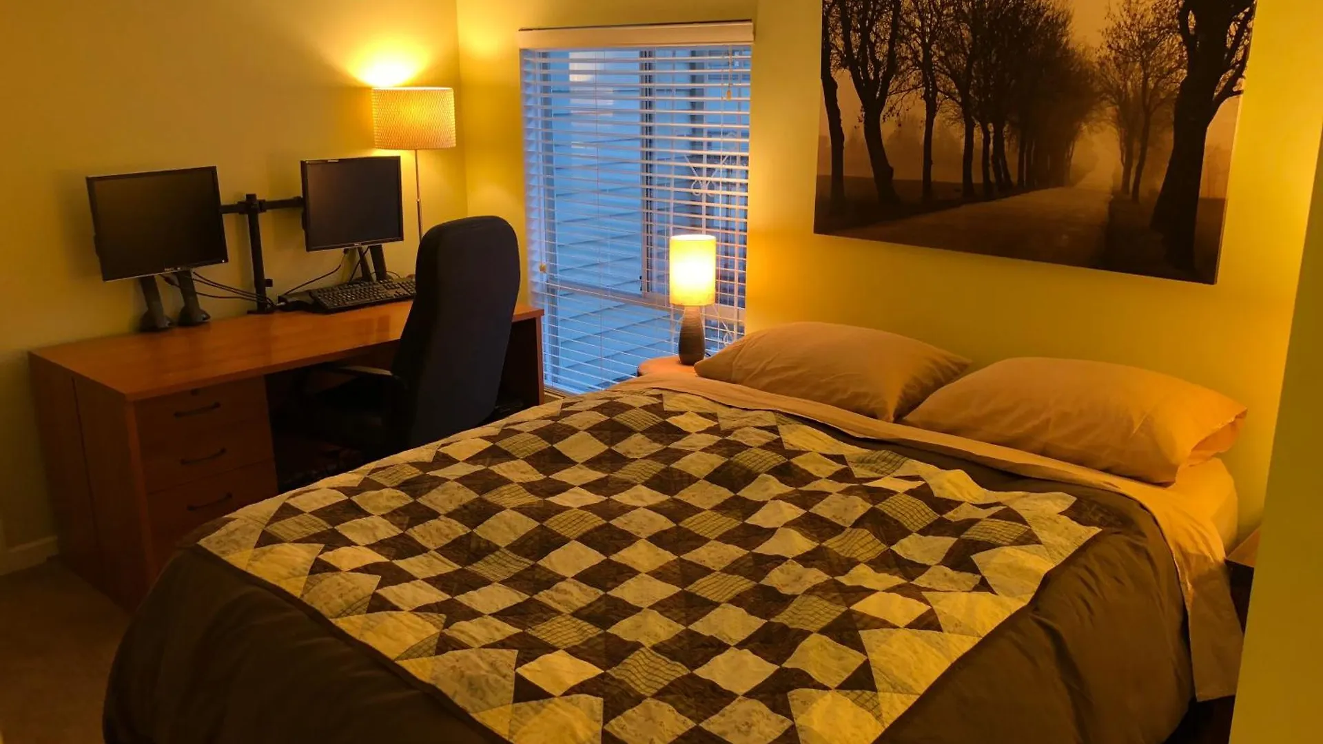 Penthouse Condo With Private Rooftop Patio Vancouver Apartamento
